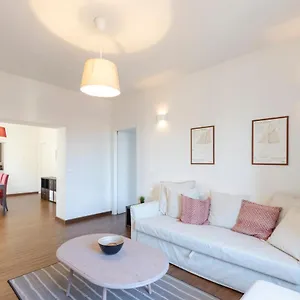 Joivy Spacious Family For 4, In Carignano, Genova