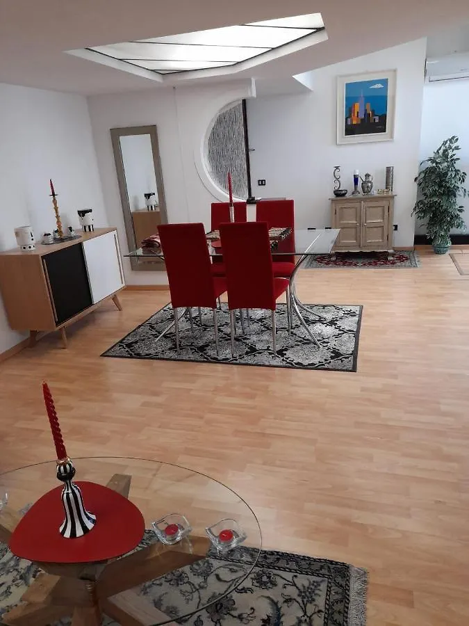 Corte Lambruschini Central Apartment With Free Covered Parking Genoa Italy